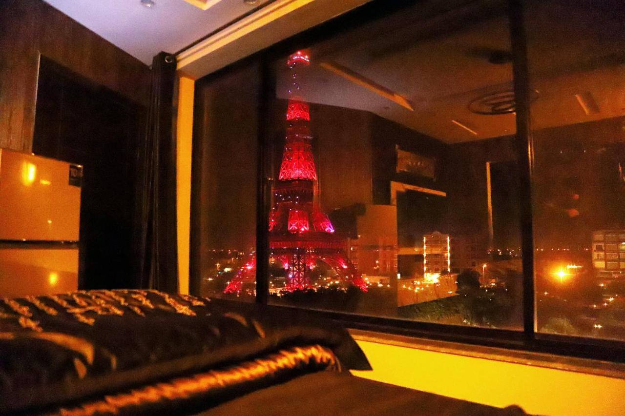 لاهور Adara Suites المظهر الخارجي الصورة