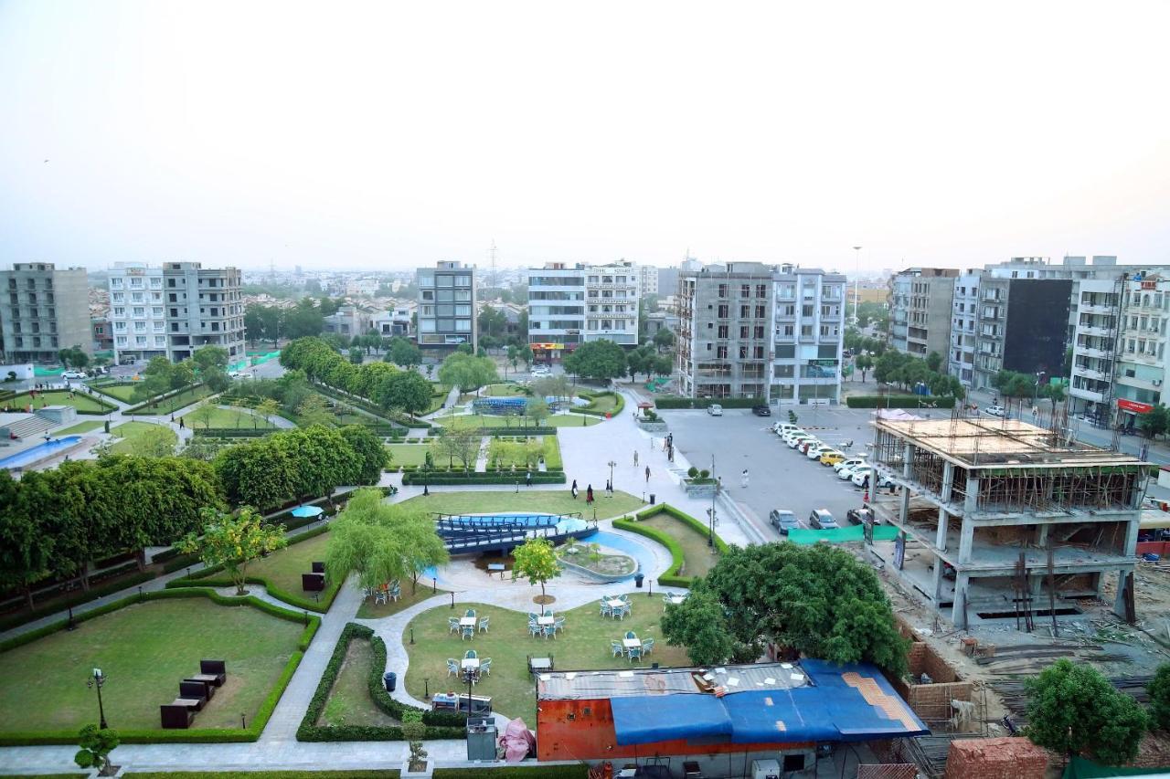 لاهور Adara Suites المظهر الخارجي الصورة