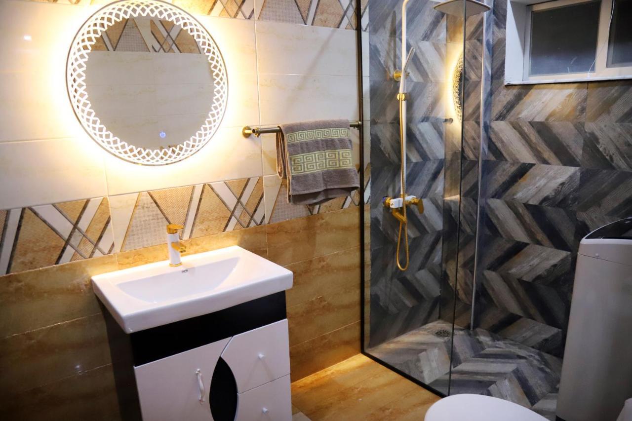لاهور Adara Suites المظهر الخارجي الصورة